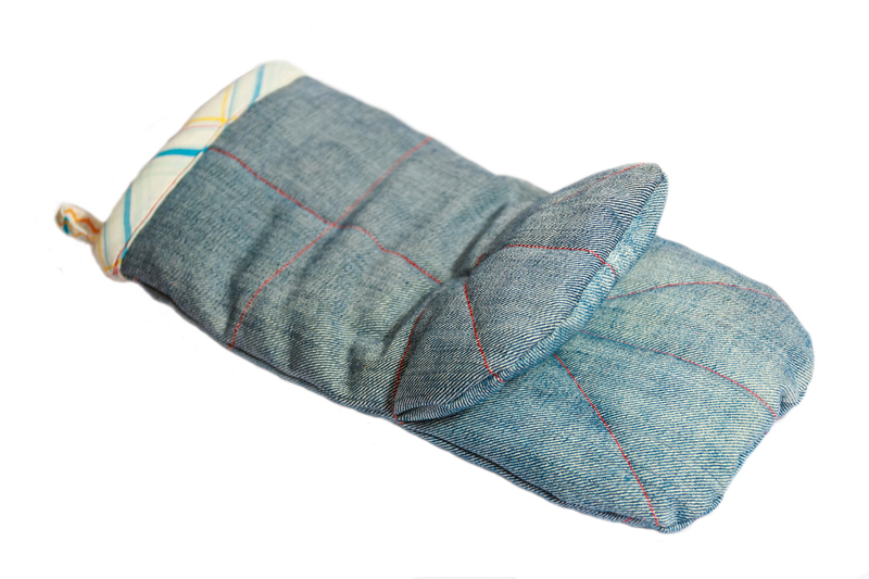 Essential Steps in a Pre-party Cleaning Checklist for Any Gathering